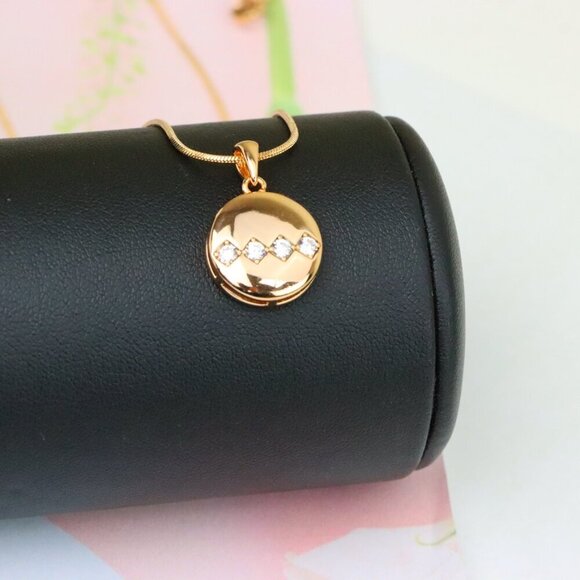 "Round Rose Gold Pendant with Zigzag White Crystal Accent Design, XPPT1255 - Picture 6 of 12